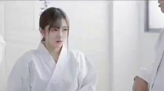 3000¥約炮極品小仙女，清純甜美00後小蘿莉，白嫩軟萌花式啪啪…